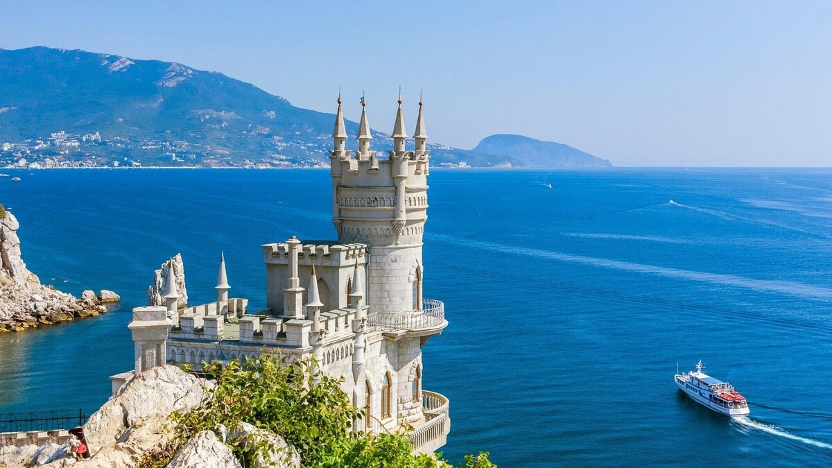 Ласточкино гнез