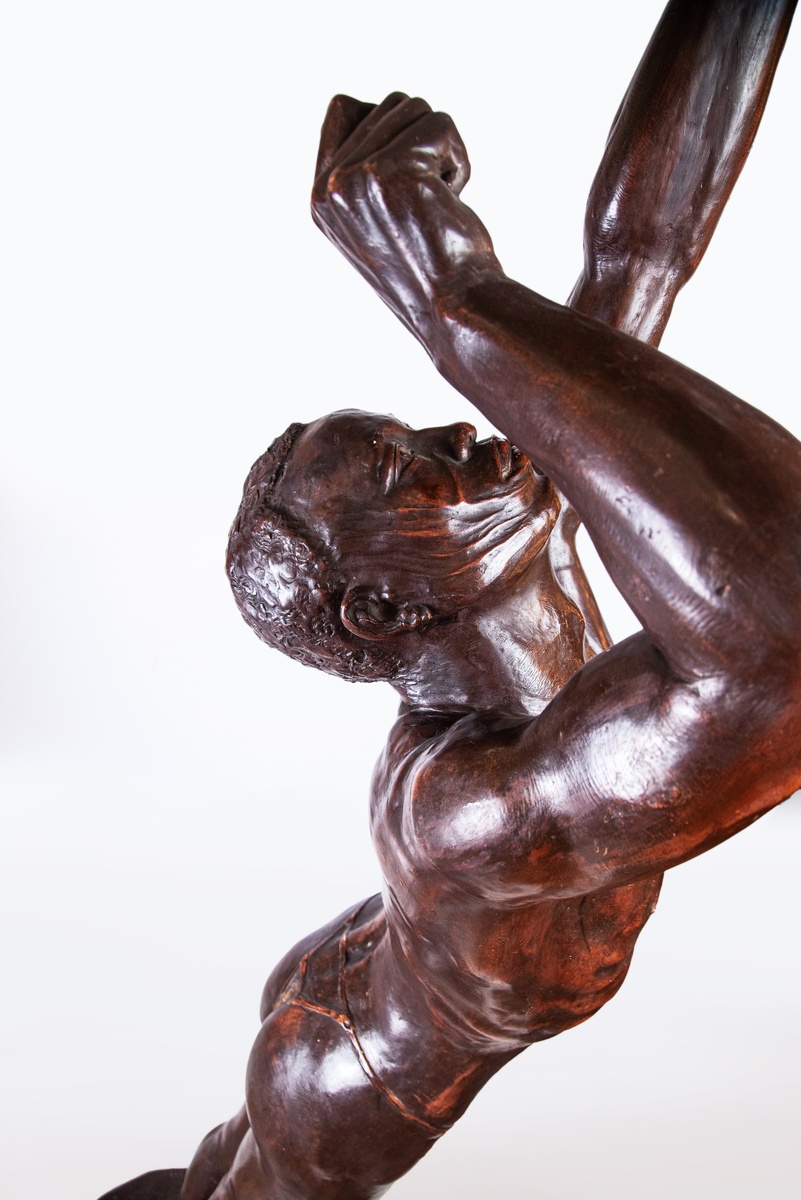 Скульптура «Стрелец из Верхней Вольты». Галерея «Живые Вещи»