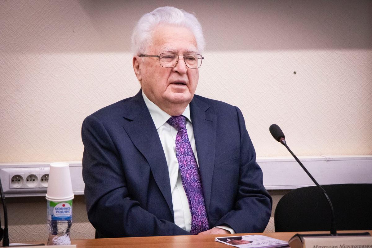 Абдусалам Абдулкеримович Гусейнов