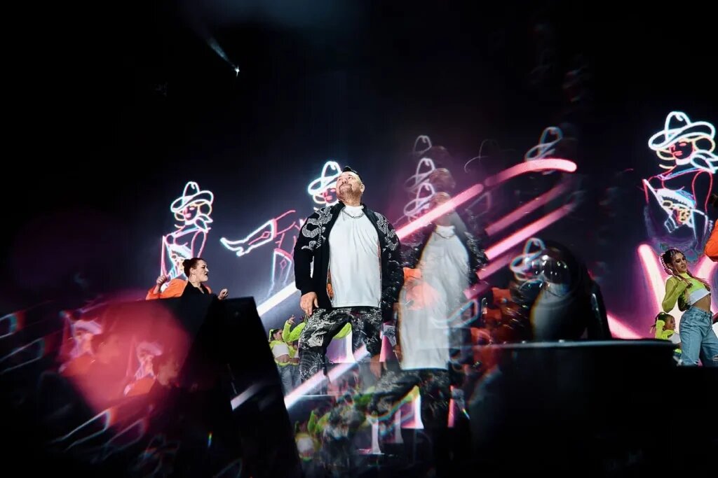 Кадр из фильма «Руки вверх!»
