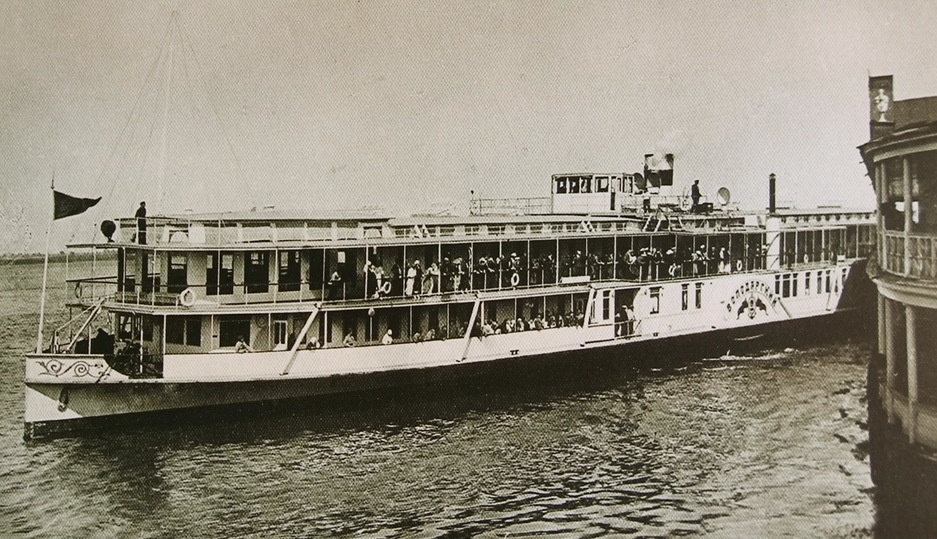 Пароход "Володарский" (бывш."Великая княжна Ольга Николаевна"). Фото из открытых источников.