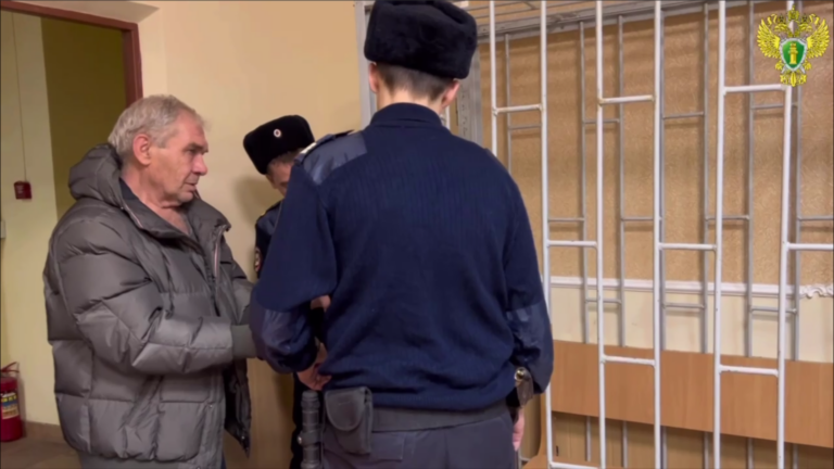    В СИЗО. Показали лицо несостоявшегося убийцы, пытавшегося сжечь жену и дочь в Оренбурге Белов Михаил Александрович