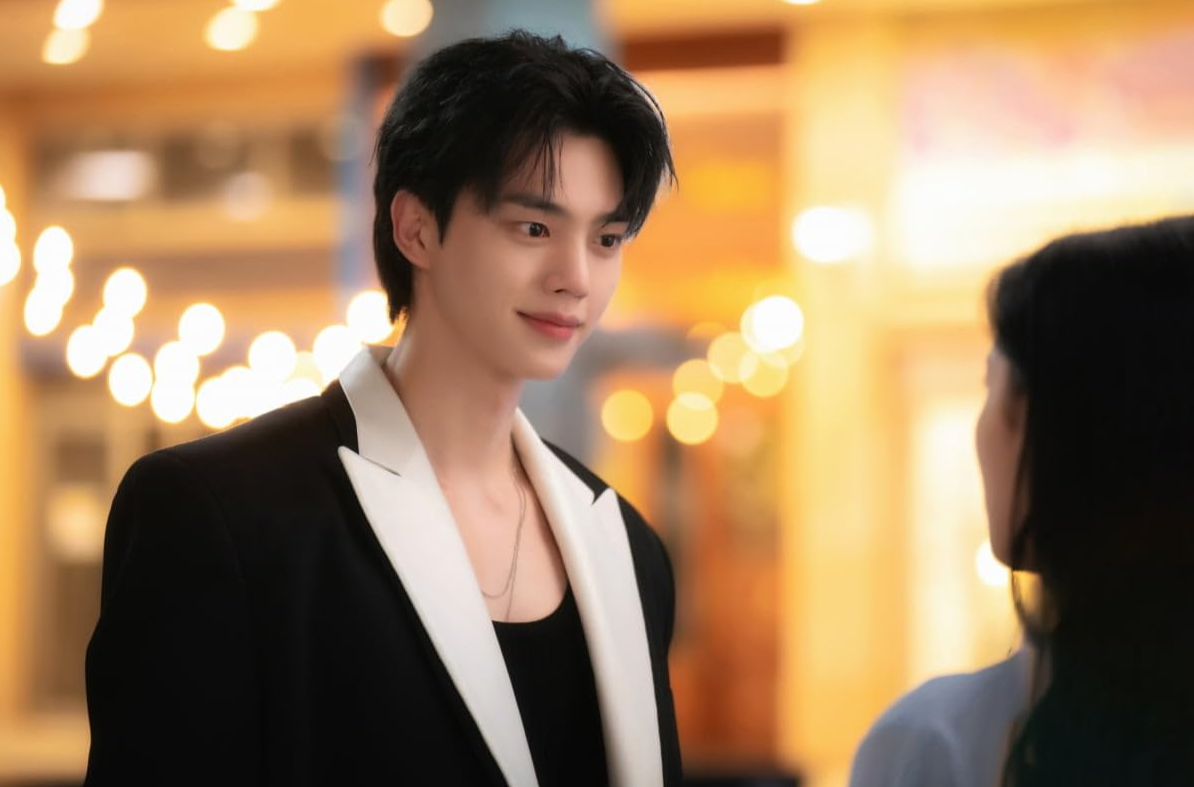 Кадр из дорамы «Мой демон» (2023-2024)