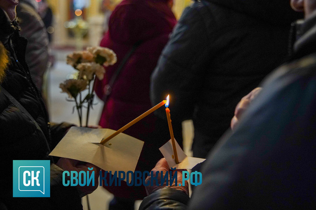    «Жил как рок-н-рольщик и умер как рок-н-рольщик»: в Кирове простились с музыкантом Константином Кремлёвым