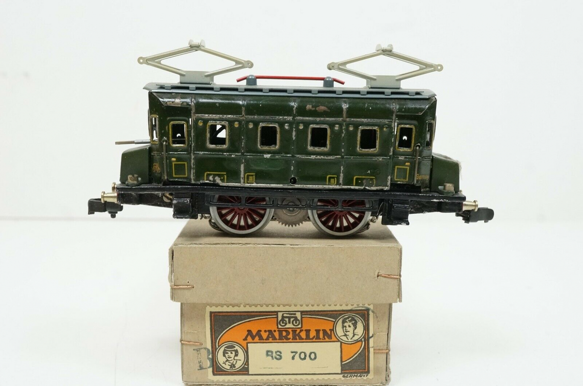 Электровоз Märklin выпуска 1935 года. Источник.