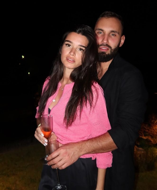   Соцсети Ксении Бородиной