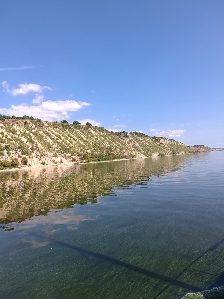 Вроде сейчас весь природный комплекс Змеевых гор находится под охраной государства как ландшафтный и биологический памятник природы