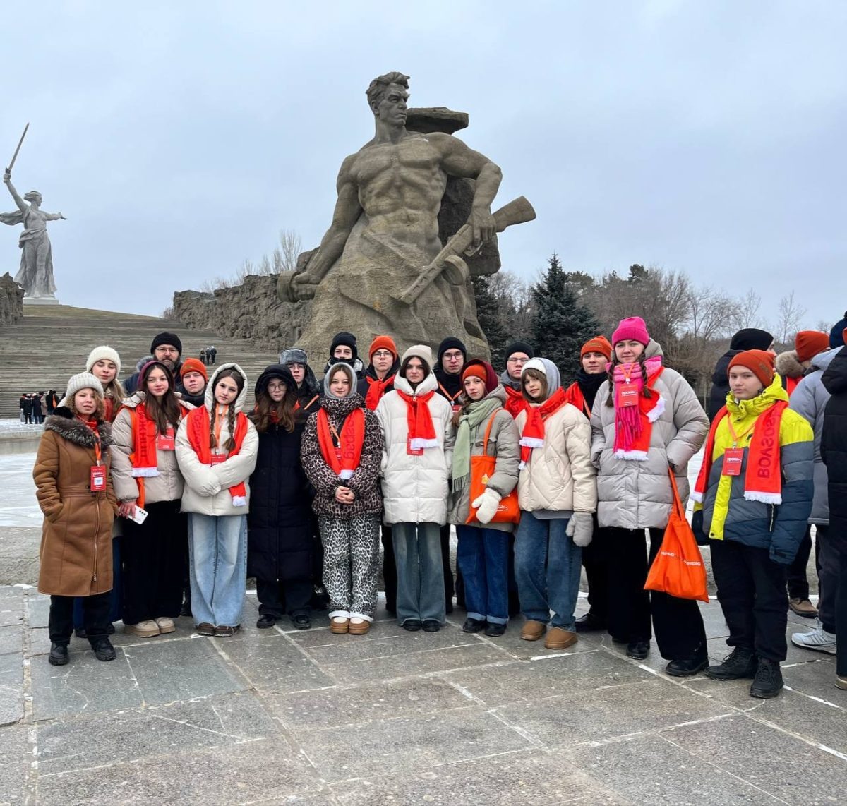    Уже 3300 юных нижегородцев побывали в Волгограде в рамках нового сезона проекта «Уроки с путешествием. 80-летие Победы»