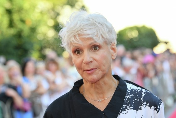    Людмила Артемьева