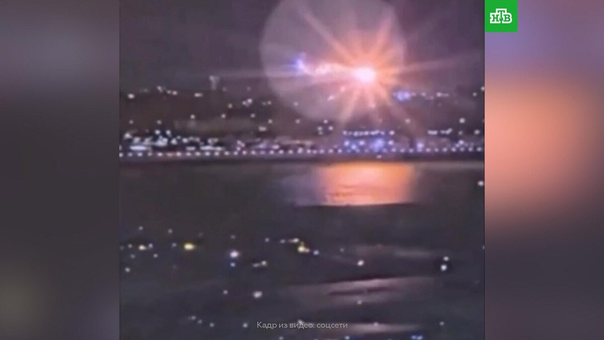    Авиакатастрофа в США: новое видео столкновения самолета и вертолета