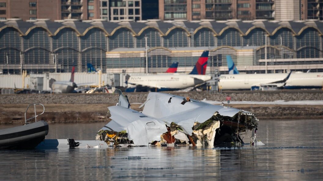    ФОТО: © PETTY OFFICER 1ST CLASS BRANDON