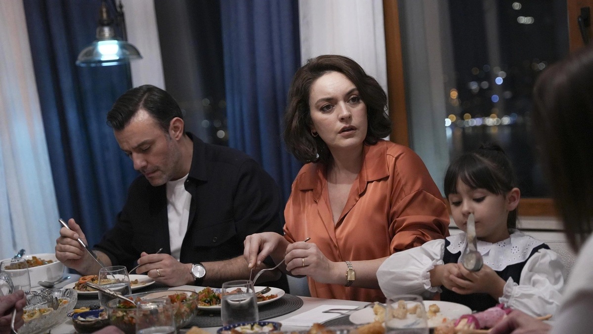 Кадр из сериала "Другой день". Картинка из Интернета.