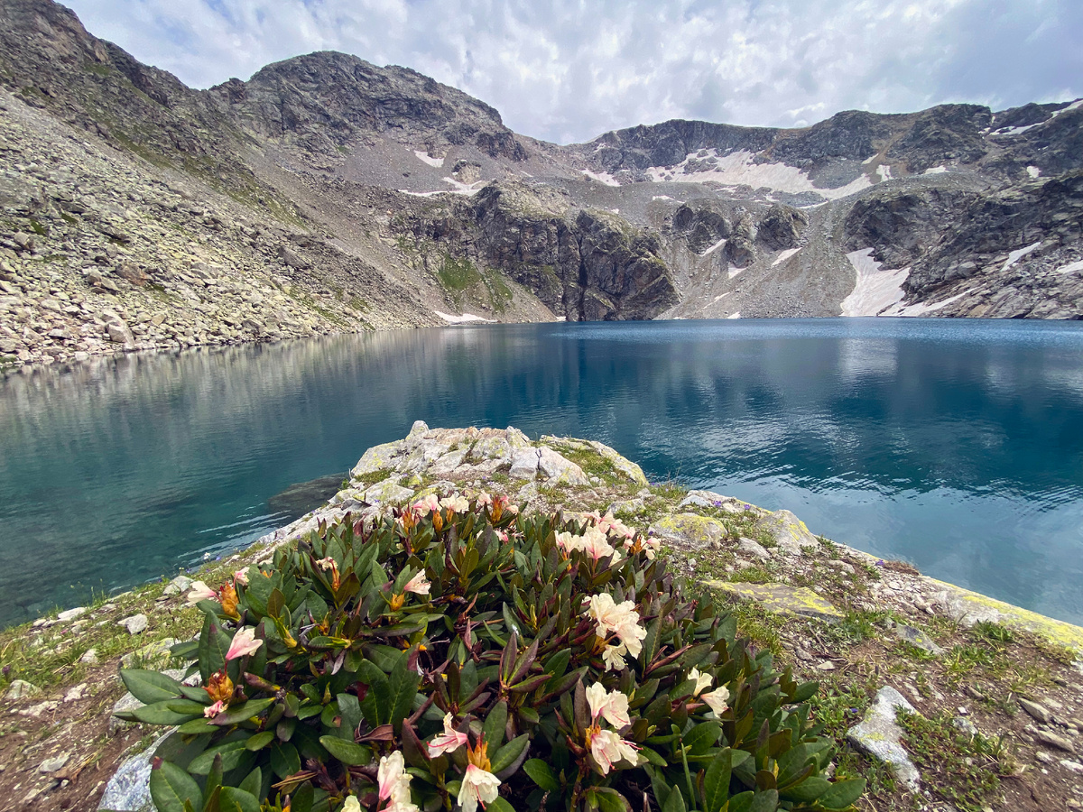 Кратерное озеро