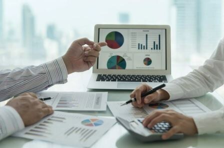 Финансовый анлитик.