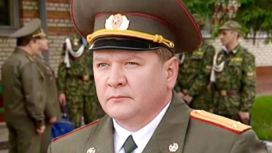    Кадр из сериала Солдаты 2004 года