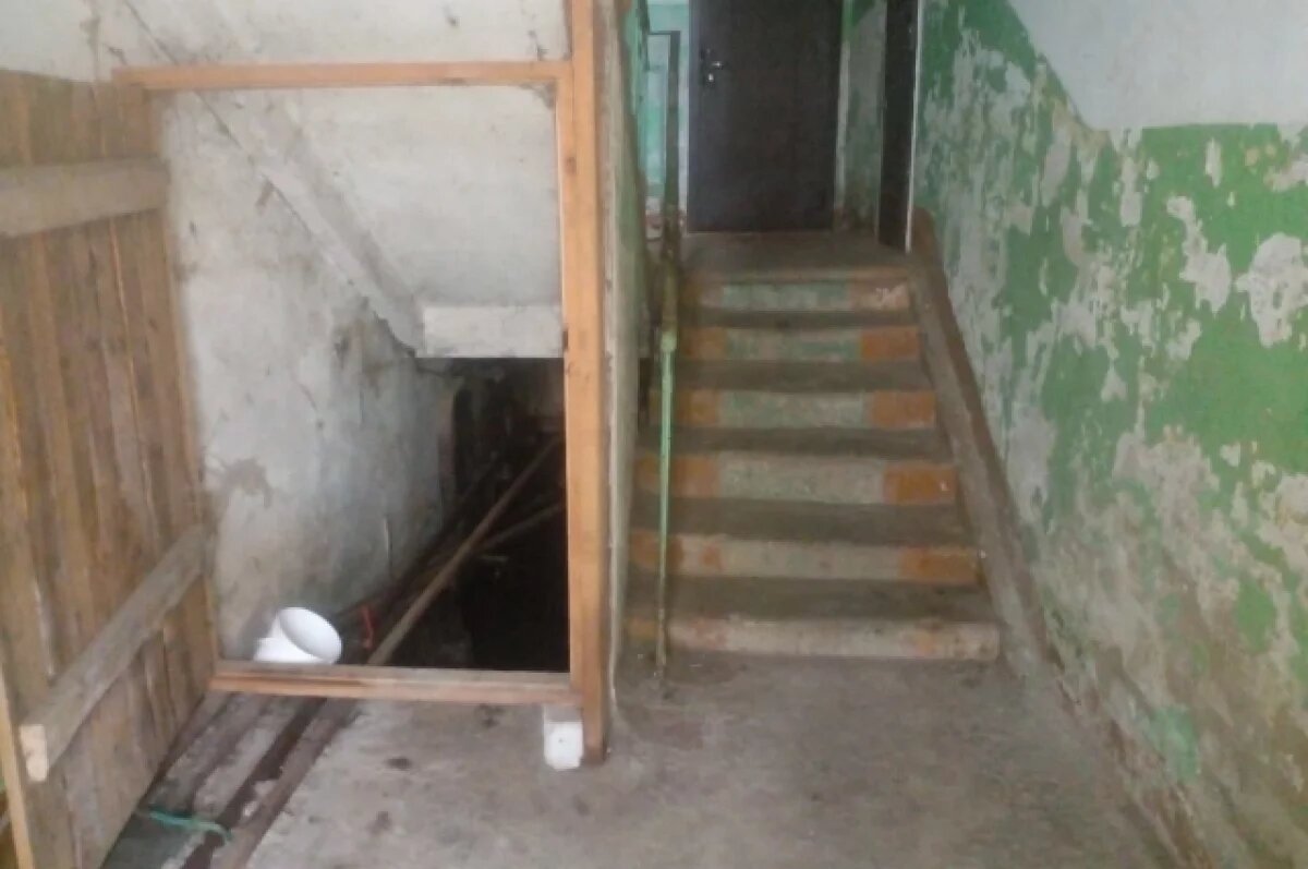    Дом в Рудничном из управления УК «План» исключили, однако новую организацию пока так и не нашли, хотя торги регулярно объявляются