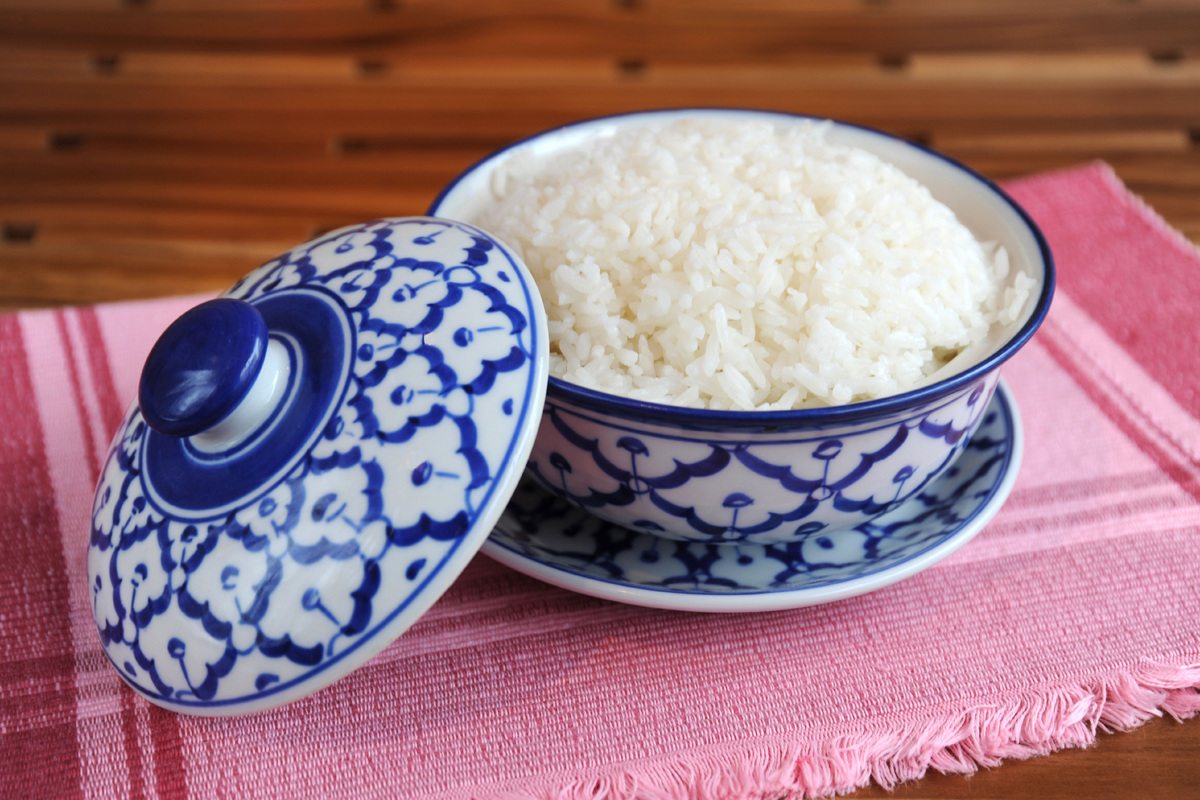     Эксперты объяснили, почему нужно промывать рис перед варкой