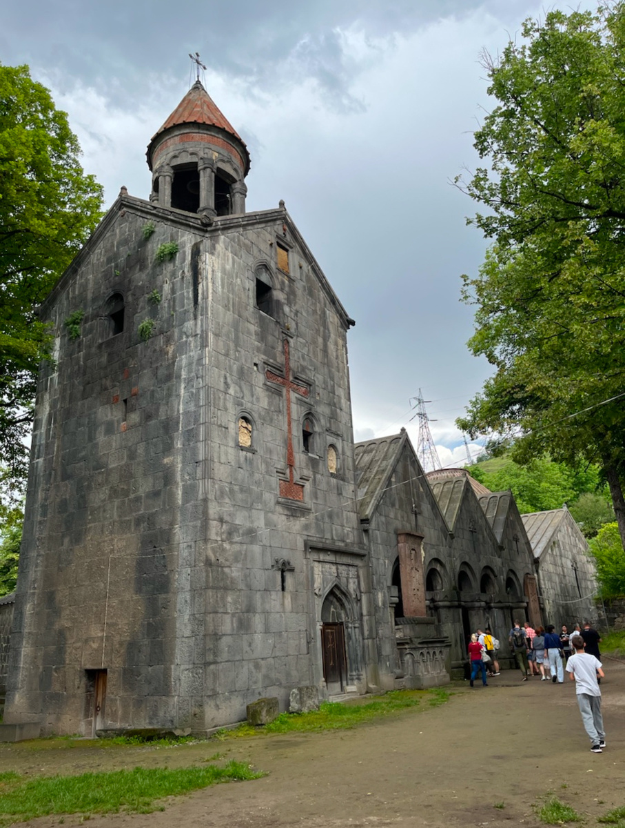 Санаин летом