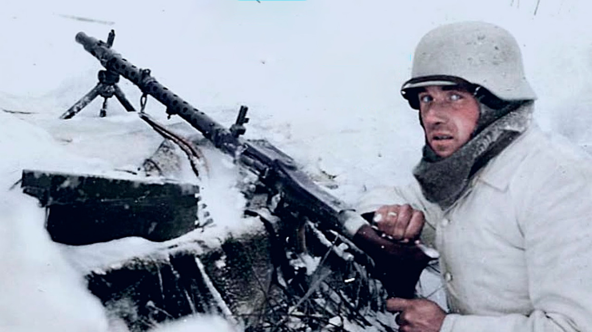 Немецкий солдат на пулеметной точке. Источник Яндекс картинки