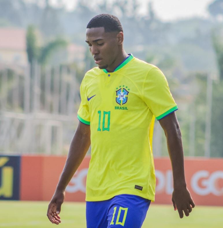    В Бразилии рассказали условия перехода Лоррана в ЦСКА Ольга Торопова