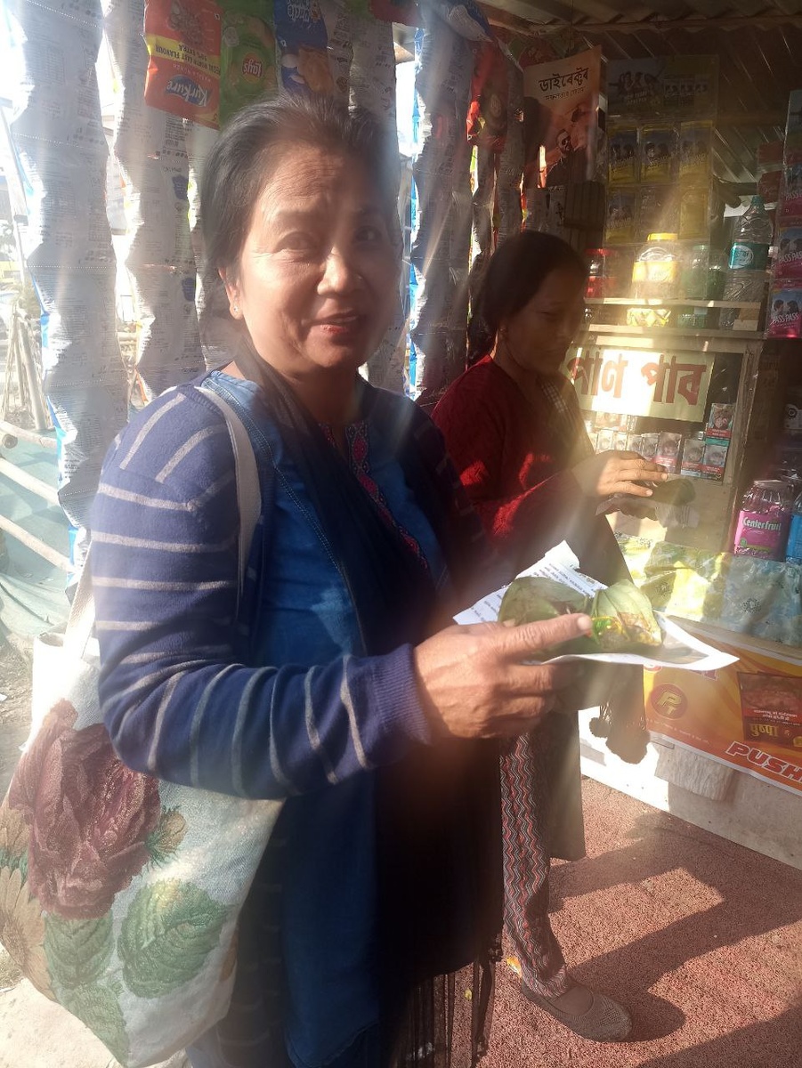 Фото из уличного кафе