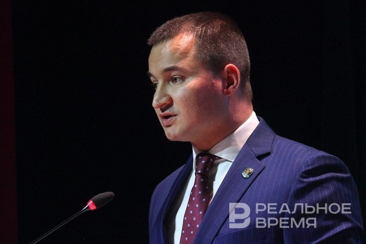 Садыков акцентировал внимание на здоровье молодежи и анонсировал новый проект. Михаил Захаров / realnoevremya.ru