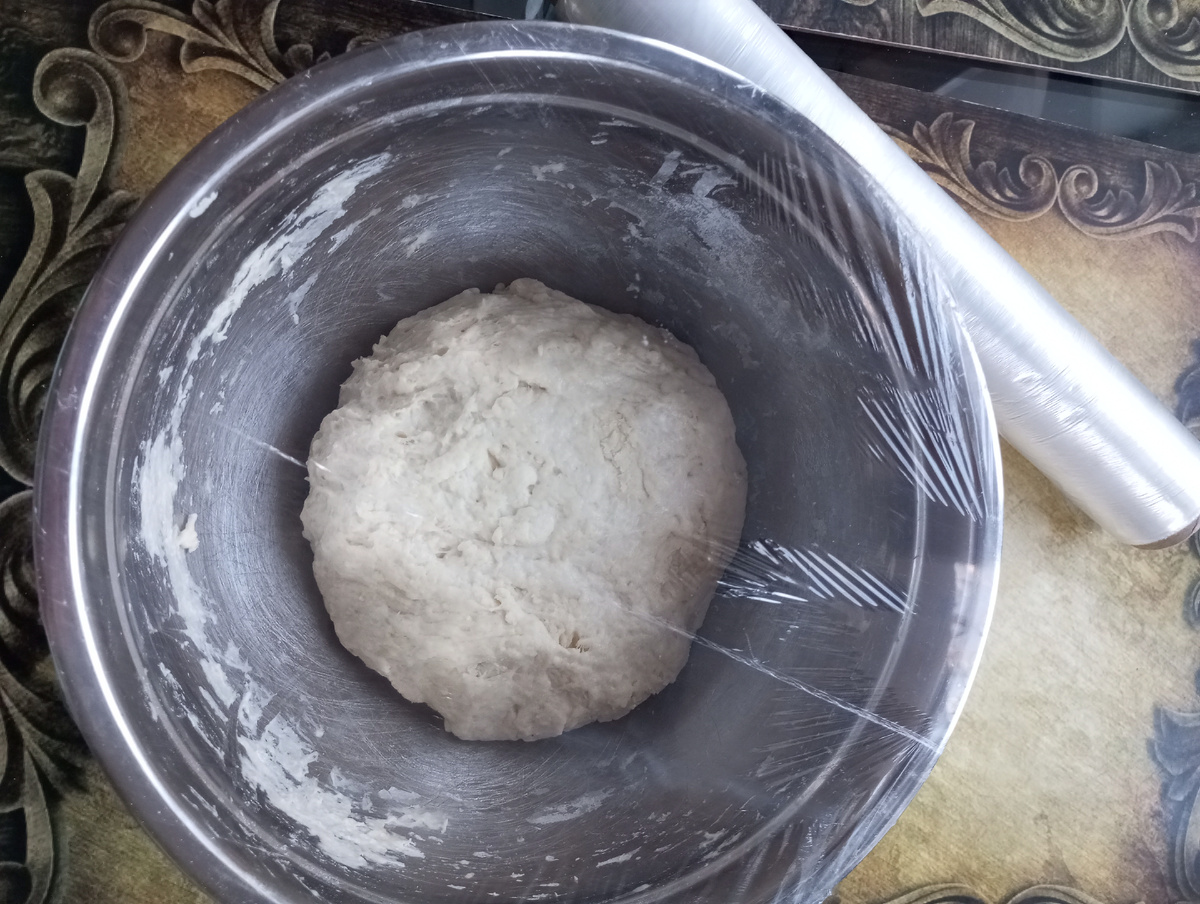 Под плёнкой поднимается лучше