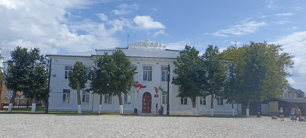 На центральной площади