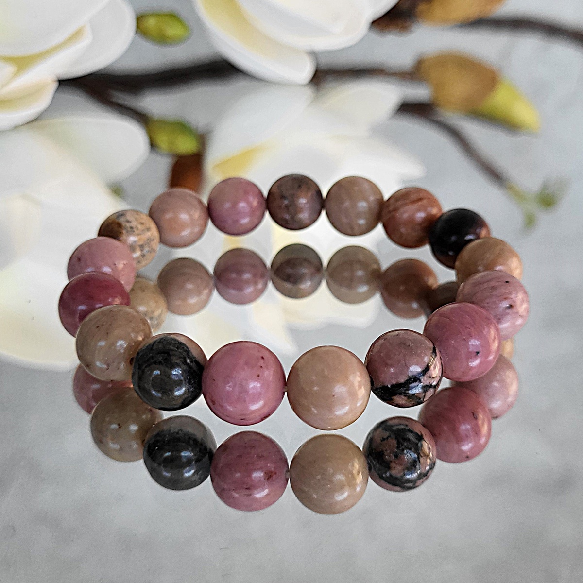 Браслет из родонита