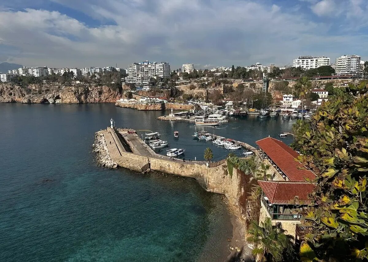     Турецкий курорт Анталья. © "Интерфакс". Иван Солодовников