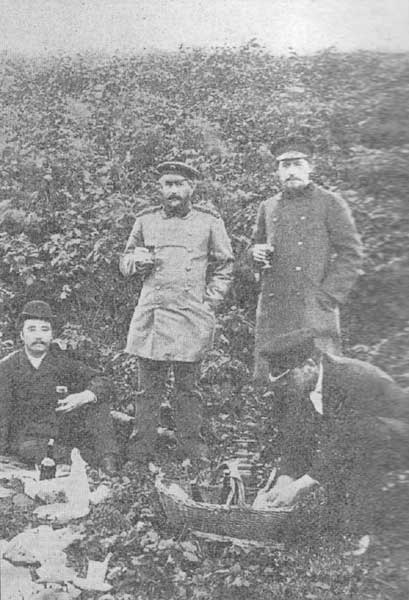 На Сахалине. Чехов на пикнике с главой одного из районов и японским консулом
