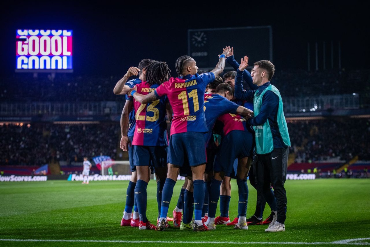 «Барселона» празднует гол в ворота «Аталанты». Источник фото: официальный аккаунт «Барселоны» в «Х».