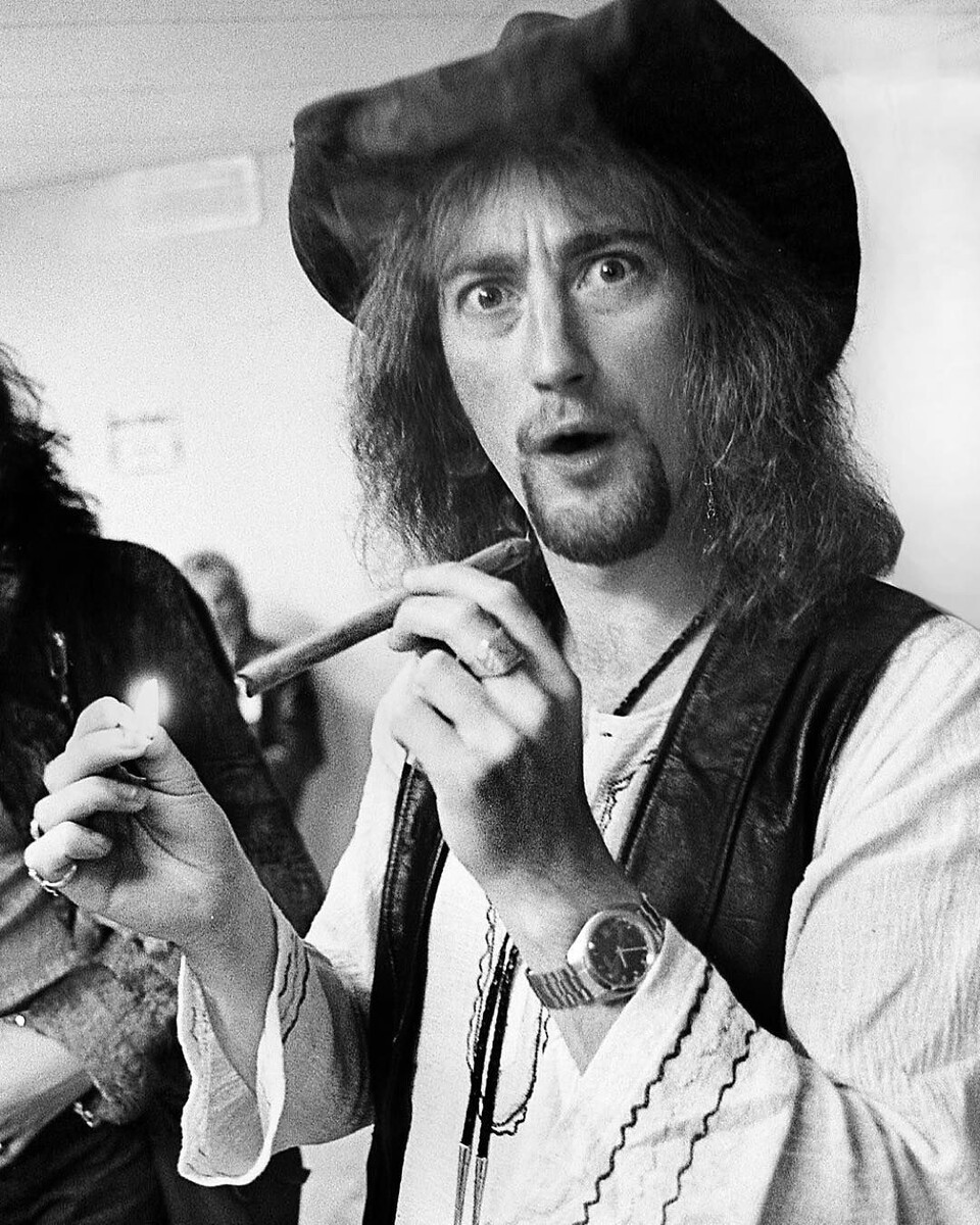 Роджер Гловер