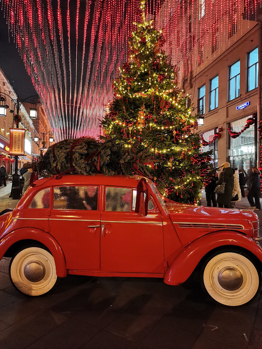 Мои фото из Камергерского переулка.