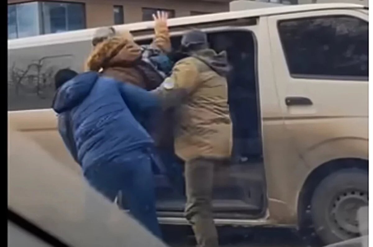    Сотрудника ТЦК застрелили при транспортировке мобилизованных украинцев