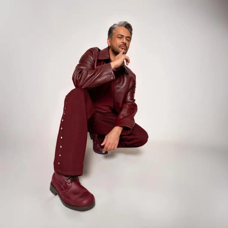 Фото актера в социальных сетях