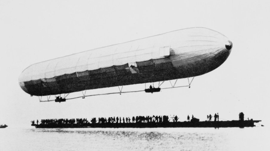 Дирижабль Цеппелина. Источник: hi-tech.mail.ru.