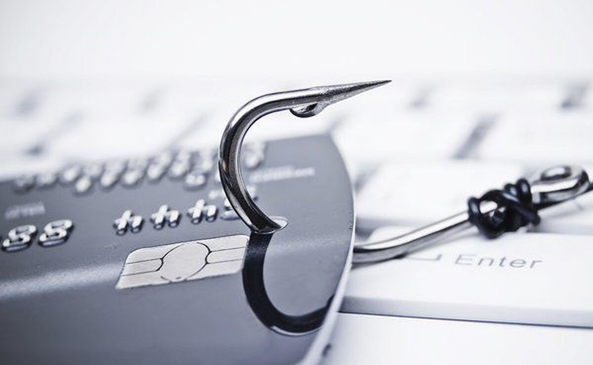    Как мошенники легко оформляют онлайн кредит и что с этим делать