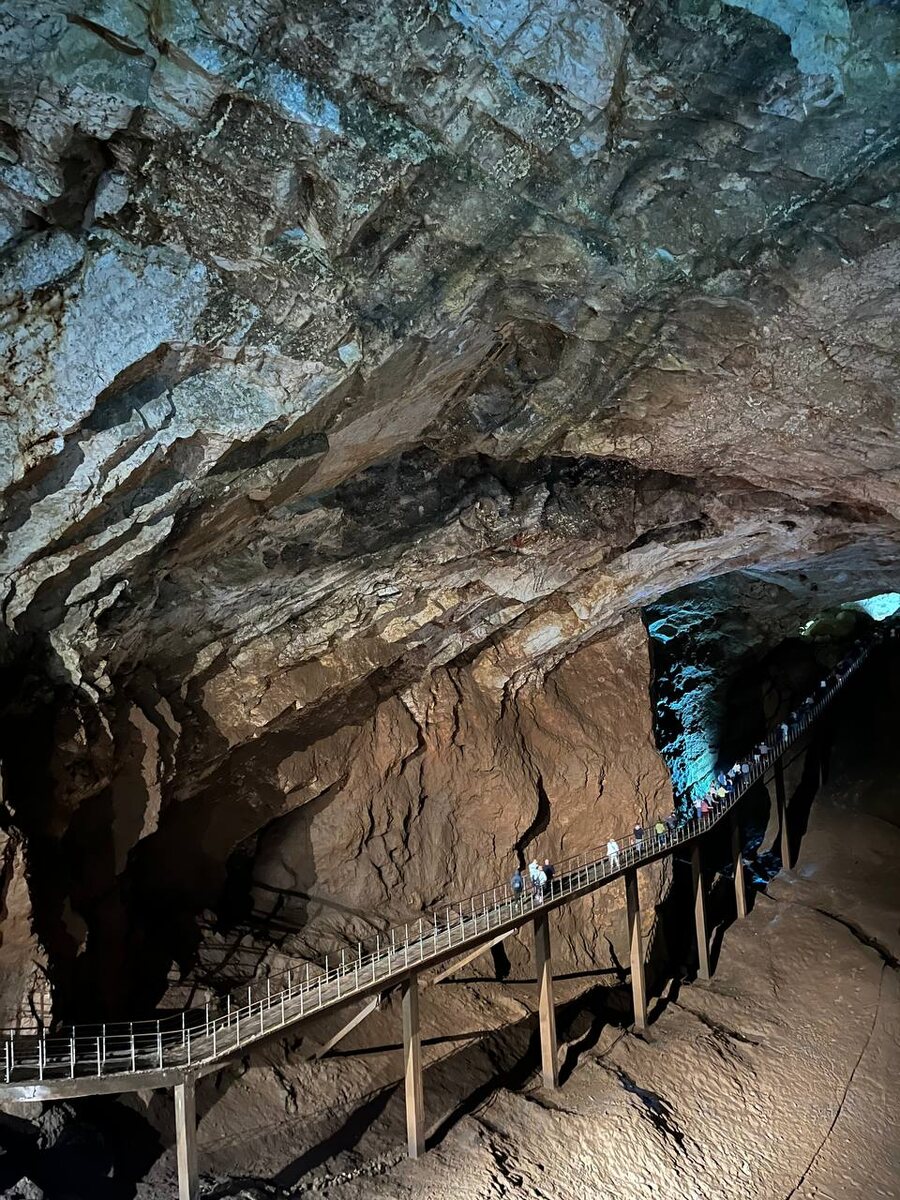 мост длиной 150 метров