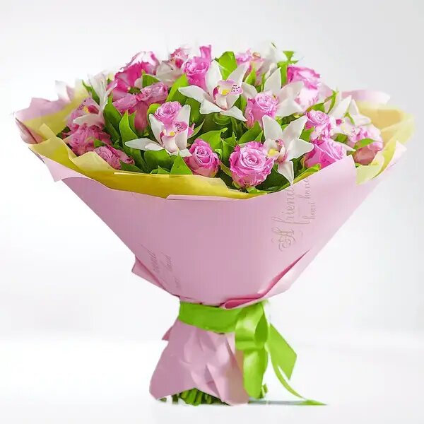   Букет из орхидей и роз от AzaliaNow Мария Казённова