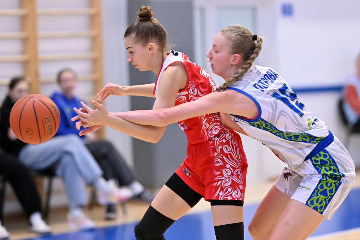 В игровом противоборстве