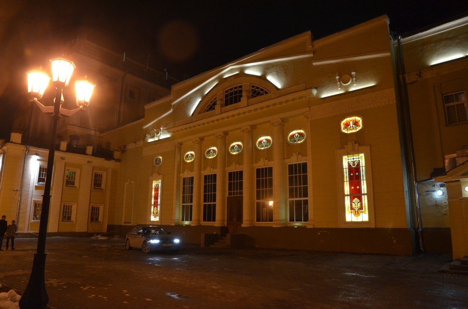    Спектакль заменили другим. Влад КОМЯКОВ, Архив «КП»