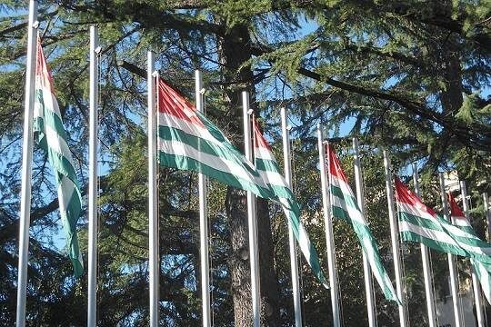    Кандидаты в президенты Абхазии порассуждали об антироссийских настроениях