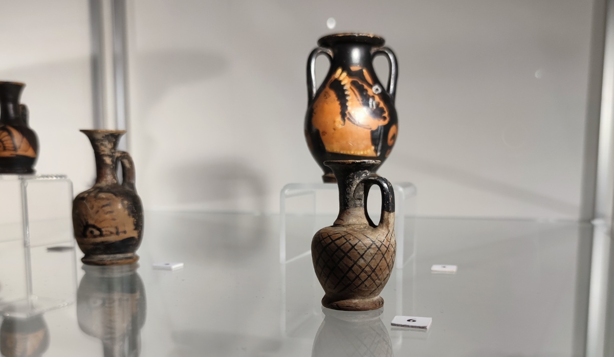 Экспонаты музея "Эрмитаж Урал"