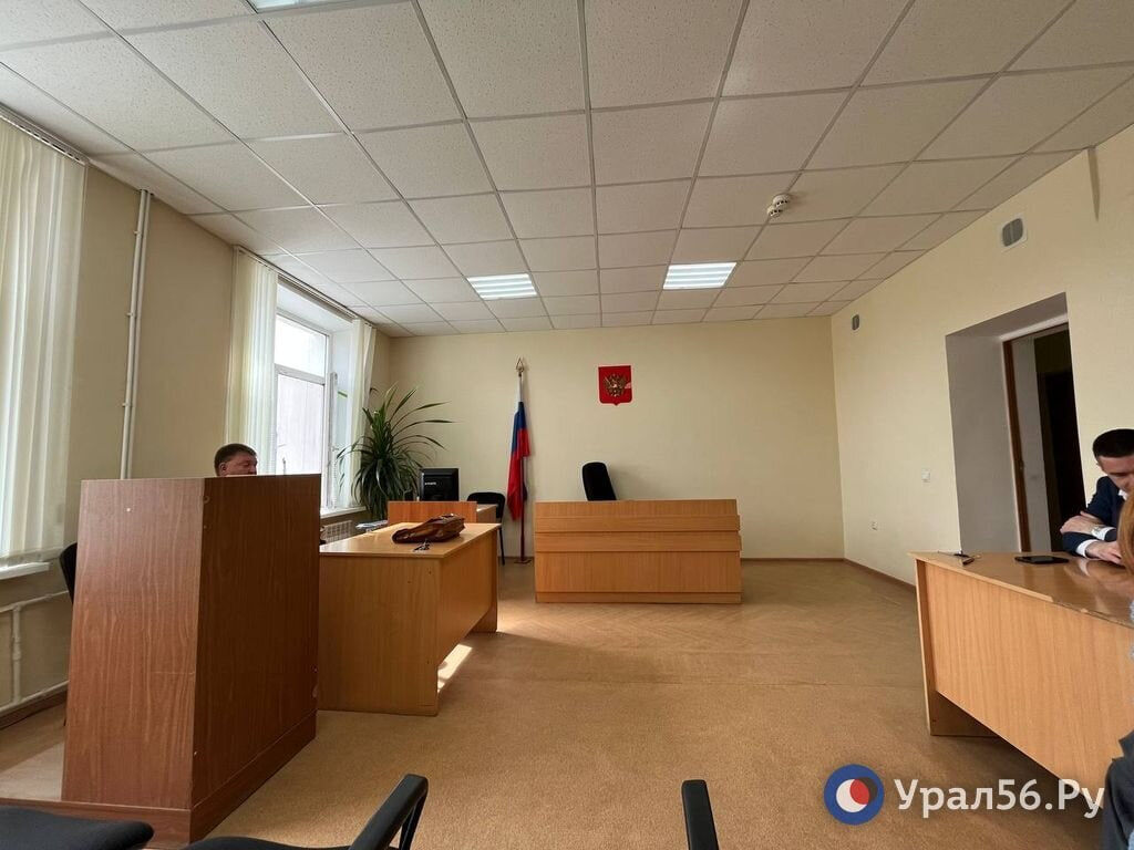    В Оренбургской области жильцов аварийного дома переселят на три года раньше установленного срока