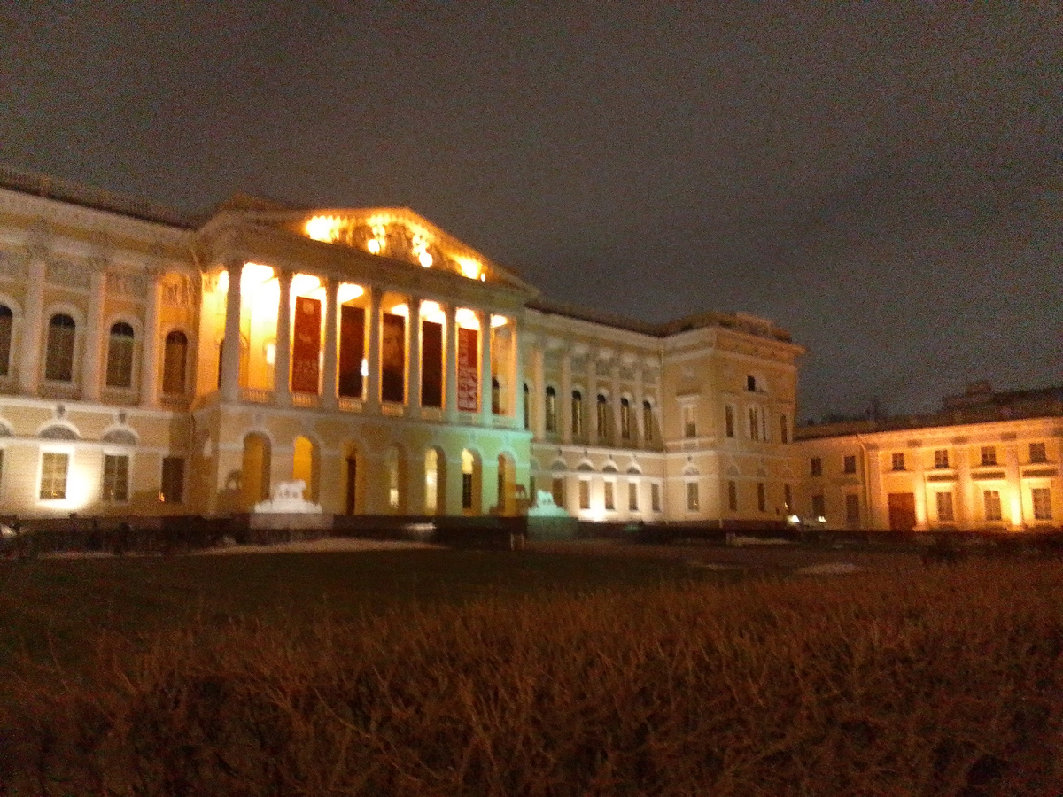 Русский музей. Сразу извиняюсь за качество фотографий