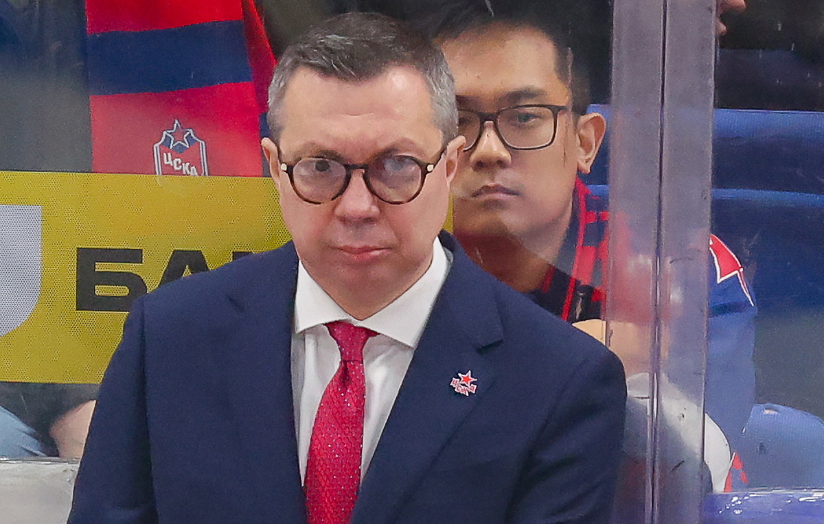    Главный тренер ЦСКА Илья Воробьев  Сергей Фадеичев/ТАСС