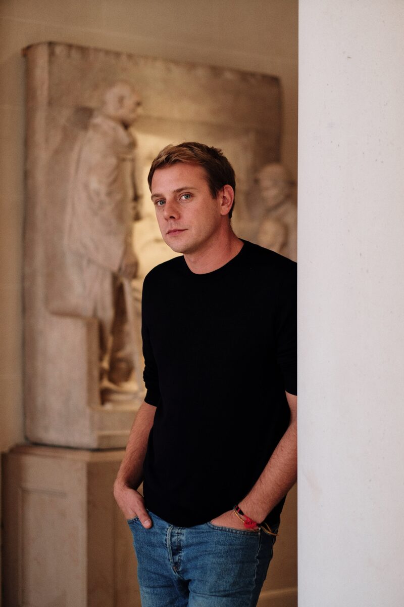 Дизайнер Джонатан Андерсон. Материал из сети.