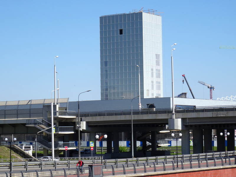 Нашла не самое удачное фото филиала музея. Не каждому оно нравится, но, думаю когда будут выставки мнение о музее изменится.