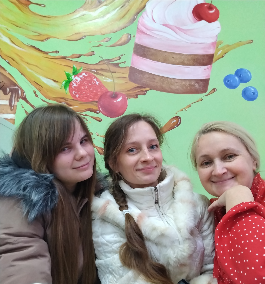 Наш субботний девишник, четверо внуков остались дома на "дядю" Васю и дедушку